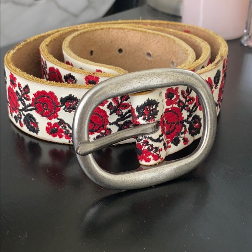 Lucky brand belt